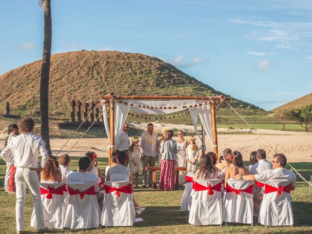 El matrimonio de Thomas y Carmen en Isla de Pascua, Isla de Pascua 7