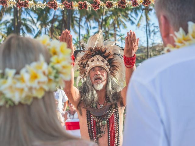 El matrimonio de Thomas y Carmen en Isla de Pascua, Isla de Pascua 13