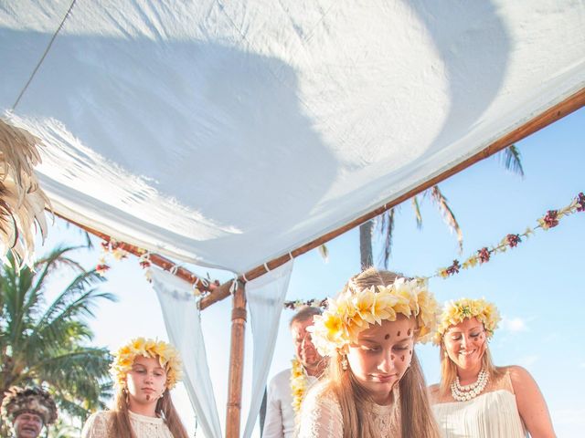 El matrimonio de Thomas y Carmen en Isla de Pascua, Isla de Pascua 24