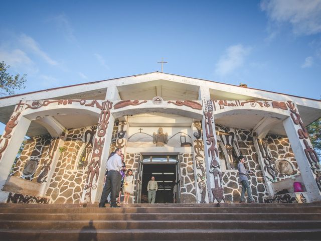 El matrimonio de Juan y Alba en Isla de Pascua, Isla de Pascua 12