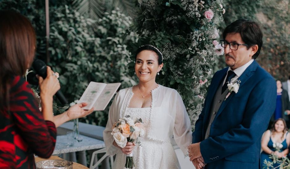 El matrimonio de Rodrigo   y Isabel   en Santiago, Santiago