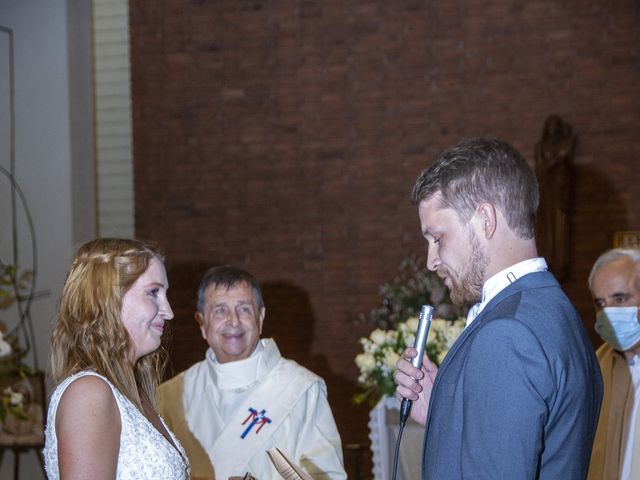 El matrimonio de Josefina y Ben en Providencia, Santiago 8