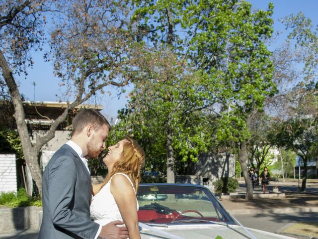 El matrimonio de Josefina y Ben en Providencia, Santiago 15