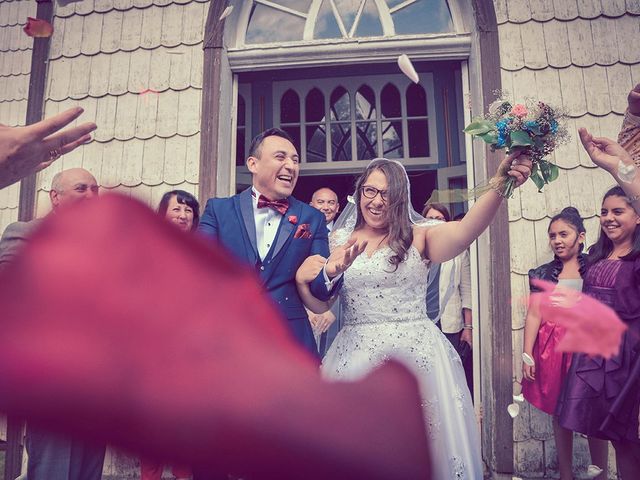 El matrimonio de Robinson y Daniela en Puerto Varas, Llanquihue 17