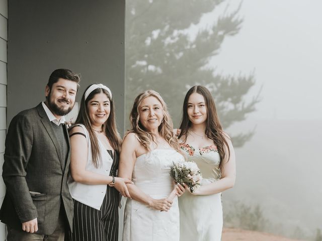 El matrimonio de Vladimir y Lorena en Algarrobo, San Antonio 15