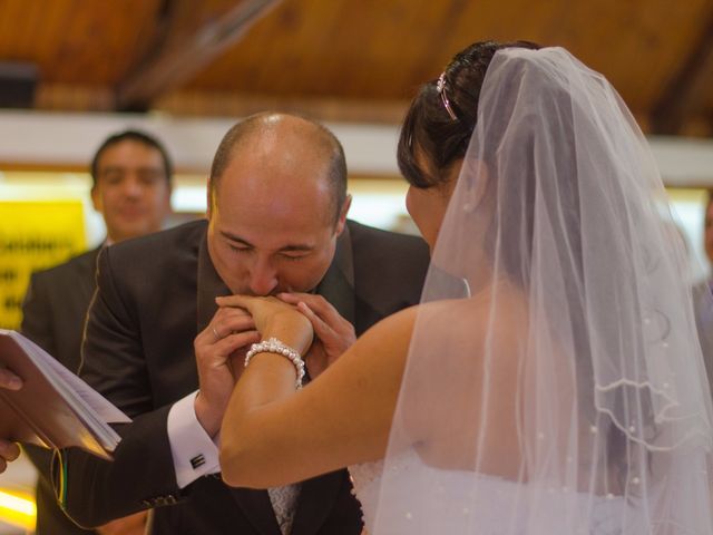 El matrimonio de Raúl y Marianella en San Pedro de la Paz, Concepción 9