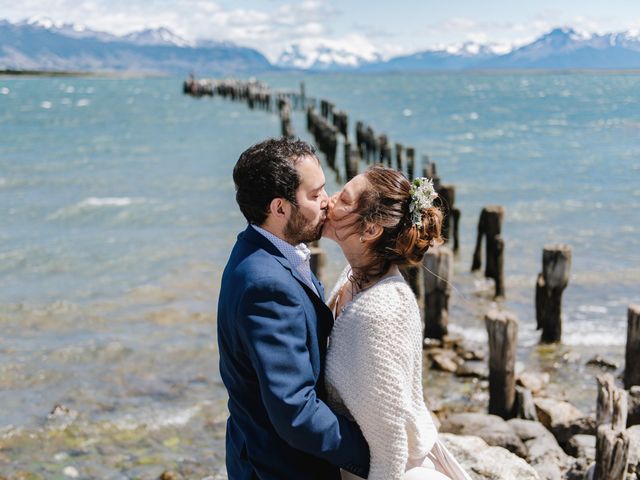 El matrimonio de Cristhian y Katterine en Natales, Última Esperanza 2