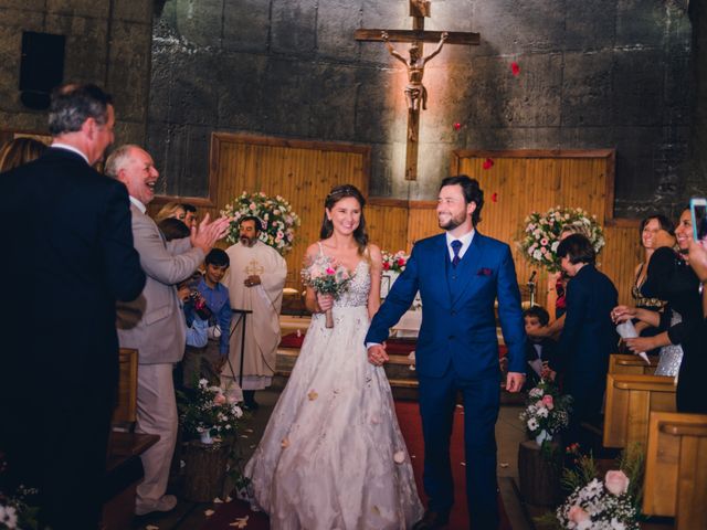 El matrimonio de Juan y Camila en Coronel, Concepción 17