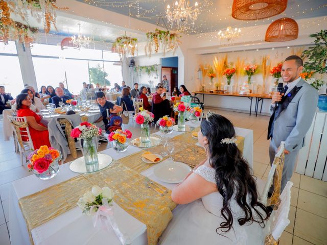 El matrimonio de Jonathan  y Naomi  en San Pedro de la Paz, Concepción 6