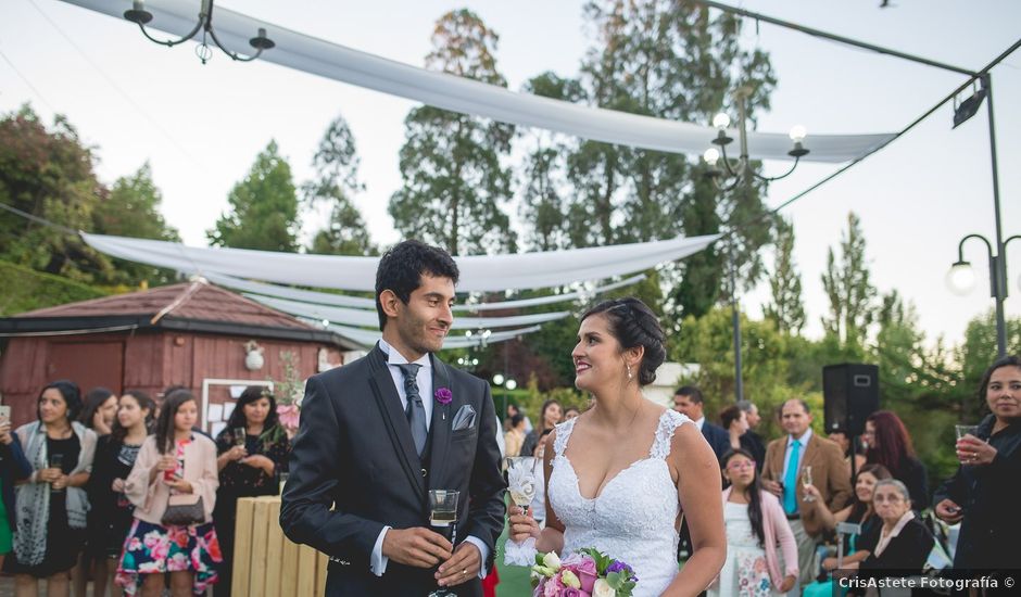 El matrimonio de Nicolás y Ana en San Pedro de la Paz, Concepción