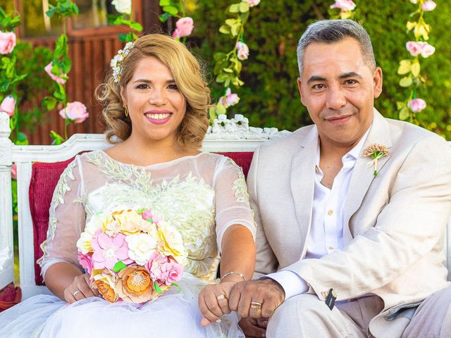 El matrimonio de Claudio y Vasty en La Florida, Santiago 81