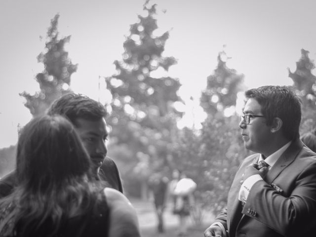 El matrimonio de Alejandro y Barbara en Sagrada Familia, Curicó 4