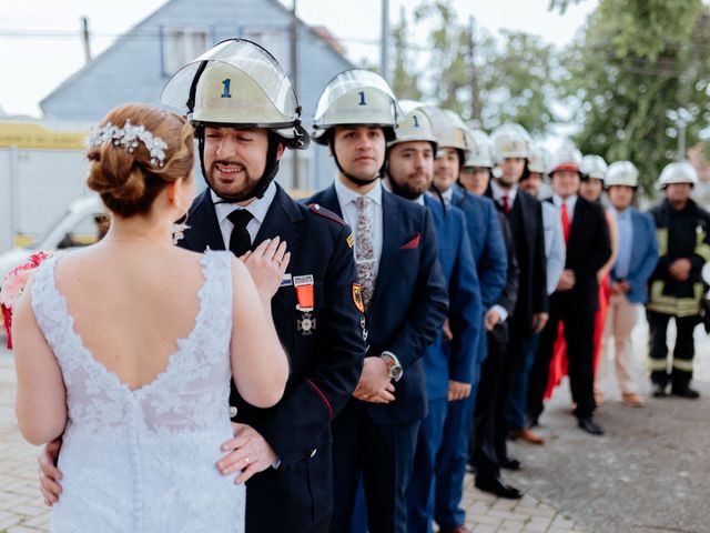 El matrimonio de Camilo y Eddy en Río Bueno, Ranco 26