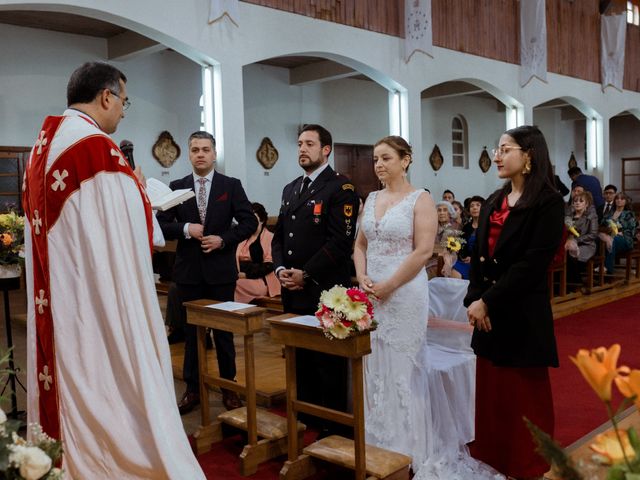 El matrimonio de Camilo y Eddy en Río Bueno, Ranco 47