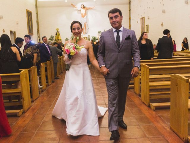 El matrimonio de Carlos y Carolina en San Vicente, Cachapoal 16