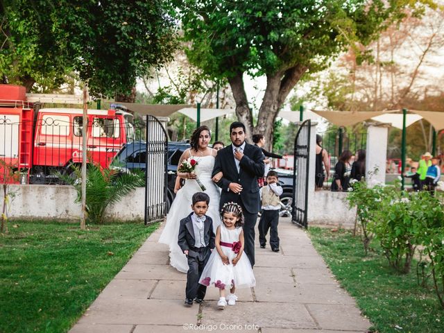 El matrimonio de Sebastián y Carolina en La Estrella, Cardenal Caro 11