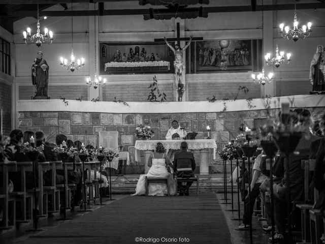 El matrimonio de Sebastián y Carolina en La Estrella, Cardenal Caro 13