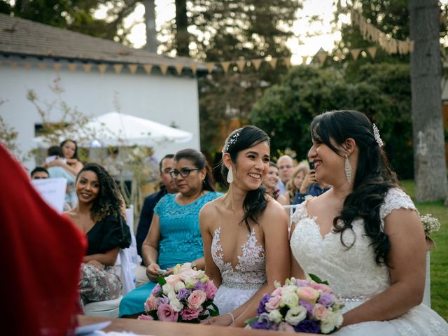 El matrimonio de María  y Tatiana  en Huechuraba, Santiago 11