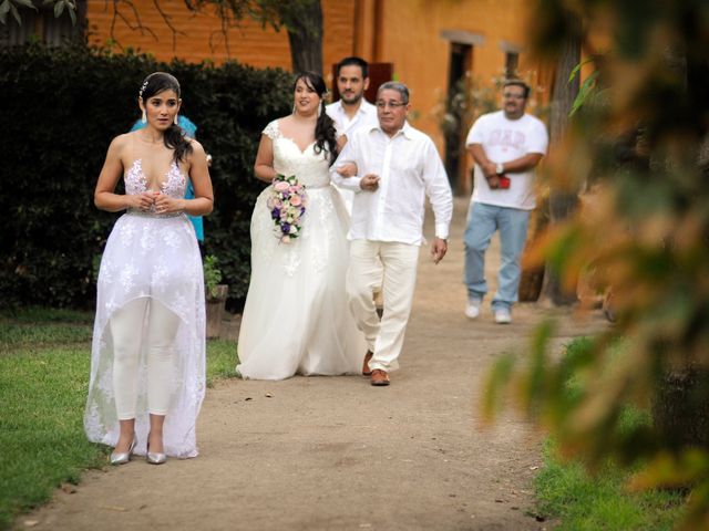 El matrimonio de María  y Tatiana  en Huechuraba, Santiago 16