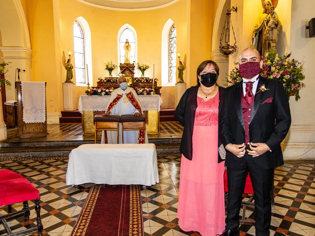 El matrimonio de Felipe y Vanessa en Puente Alto, Cordillera 14