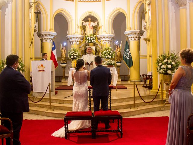 El matrimonio de Lia y Edson en Santiago, Santiago 28