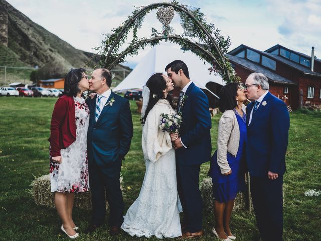 El matrimonio de Cristobal y Rocio en Coihaique, Coihaique 57