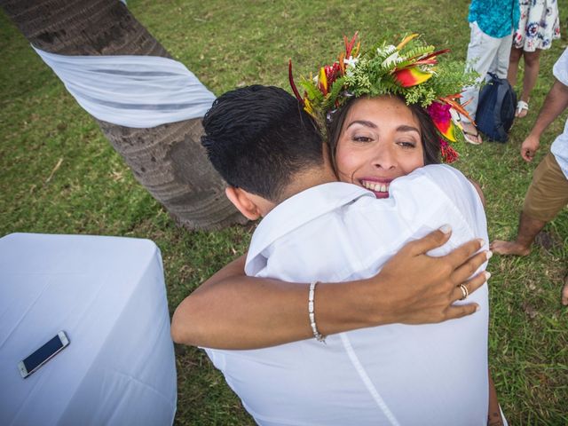 El matrimonio de Pabla y Consuelo en Isla de Pascua, Isla de Pascua 12