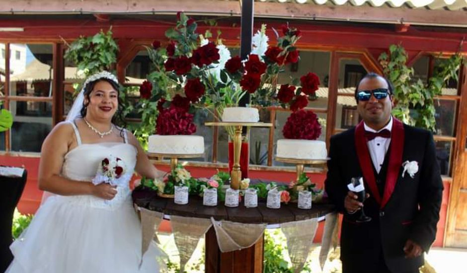 El matrimonio de Marcos  y Leslie  en La Serena, Elqui