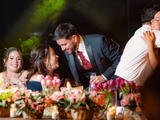 El matrimonio de Vicente y Soledad en Parral, Linares 201