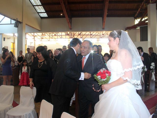 El matrimonio de Daniel y Viviana en Maipú, Santiago 2