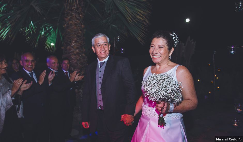 El matrimonio de Eugenio y Loretto en San Bernardo, Maipo