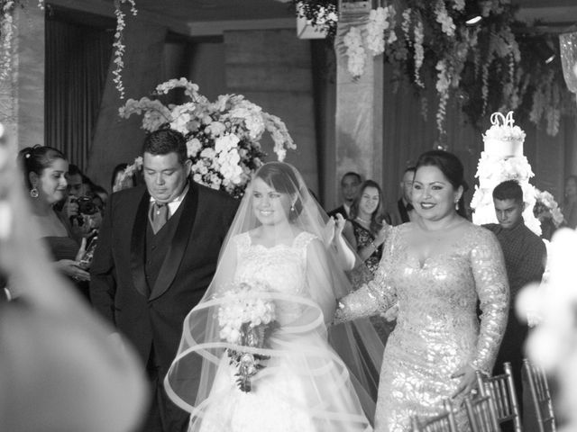 El matrimonio de Daniel y Alexandra en Santiago, Santiago 32
