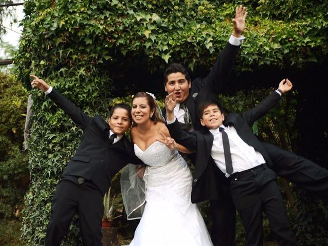 El matrimonio de Felipe y Pía en La Florida, Santiago 5