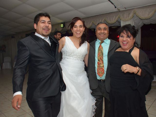 El matrimonio de Mario  y Yocelyn  en Maipú, Santiago 32