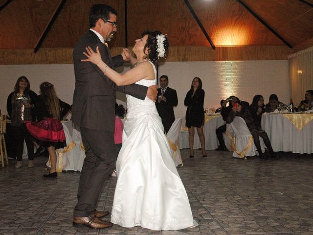 El matrimonio de Leonel y Ivonne en La Florida, Santiago 15