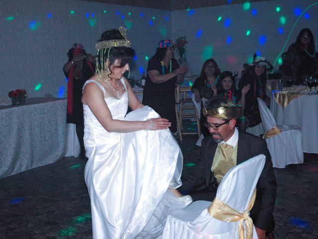 El matrimonio de Leonel y Ivonne en La Florida, Santiago 18
