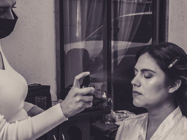 El matrimonio de Ignacio y Yessenia en Parral, Linares 17