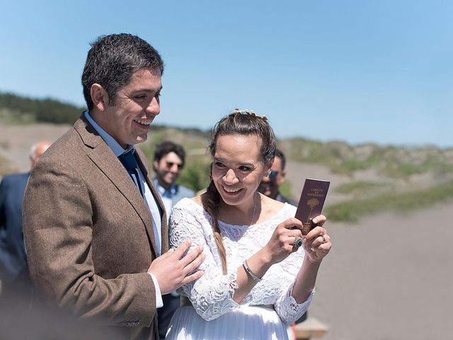 El matrimonio de Christian y Widays en Pichilemu, Cardenal Caro 5