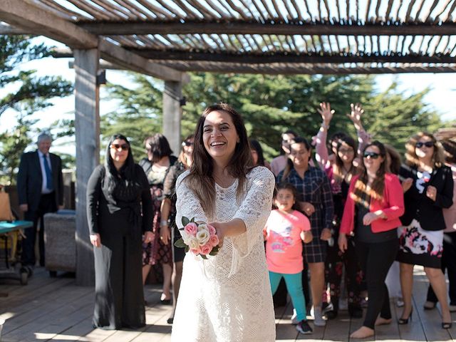 El matrimonio de Christian y Widays en Pichilemu, Cardenal Caro 24