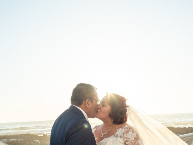 El matrimonio de Javier  y Marianela  en Iquique, Iquique 4