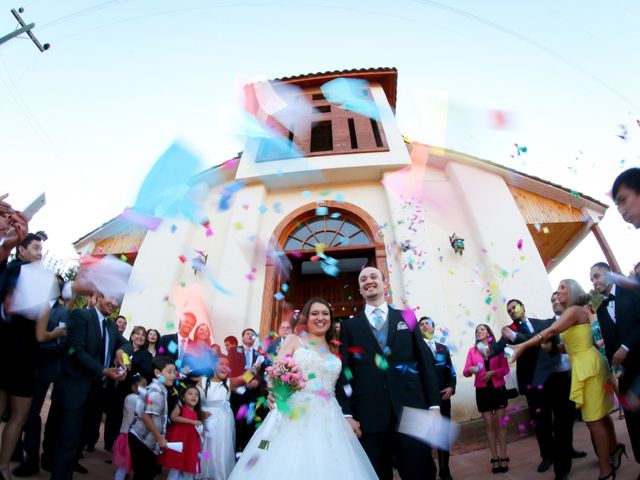 El matrimonio de Mathias y María José en Pichilemu, Cardenal Caro 12