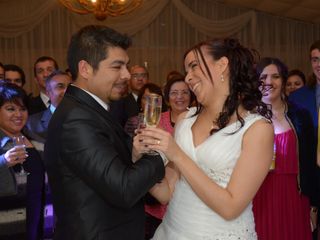 El matrimonio de Mario Requena y Yocelyn Videla