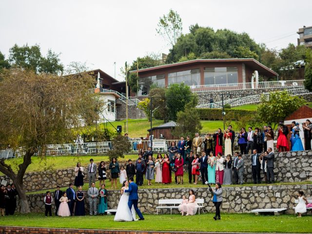 El matrimonio de Jhonatan y Alejandra en San Pedro de la Paz, Concepción 15