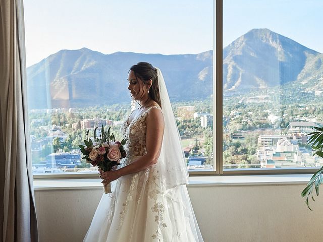 El matrimonio de Gianpiero Evanelista y Sofia Castro en Santiago, Santiago 23