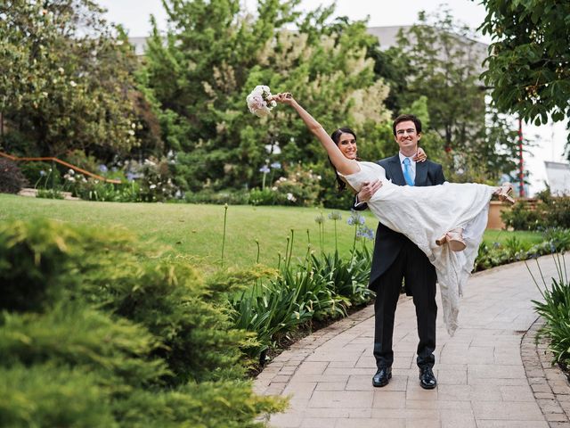 El matrimonio de Gonzalo y María de Los Angeles en Las Condes, Santiago 31