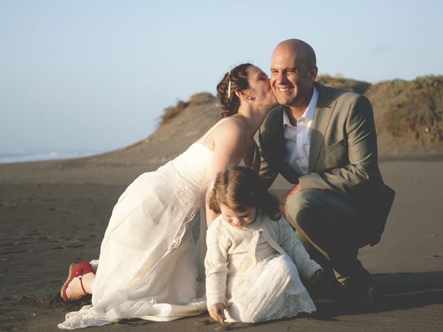 El matrimonio de Brian y Cata en Pichilemu, Cardenal Caro 33