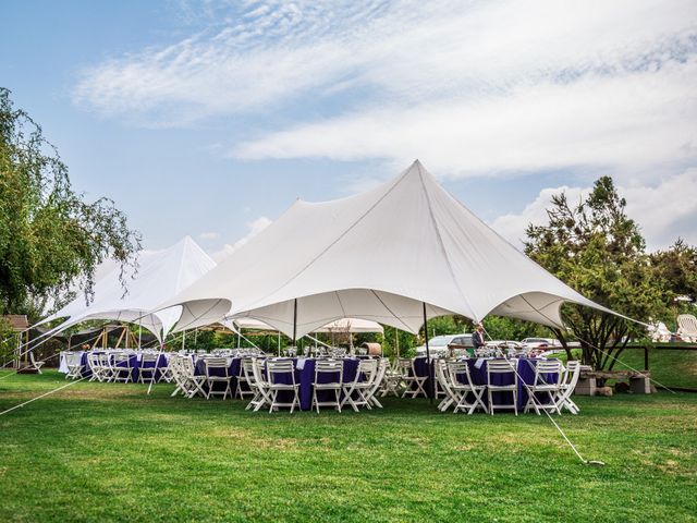 El matrimonio de Héctor y Catalina en Lampa, Chacabuco 1