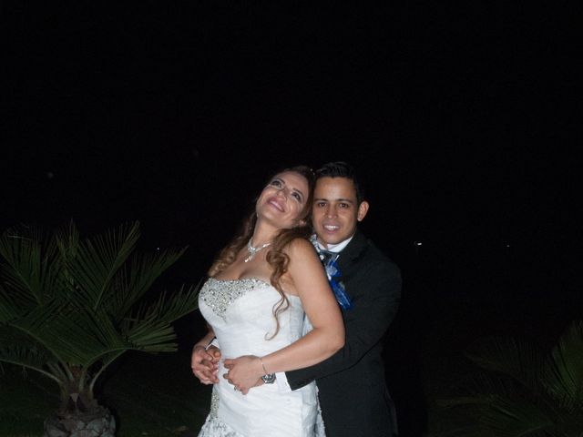 El matrimonio de Ronald y Marlis Pinedo en Santiago, Santiago 25