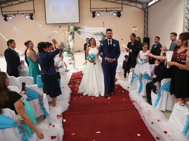 El matrimonio de Sebastián  y Romina en Calama, El Loa 44