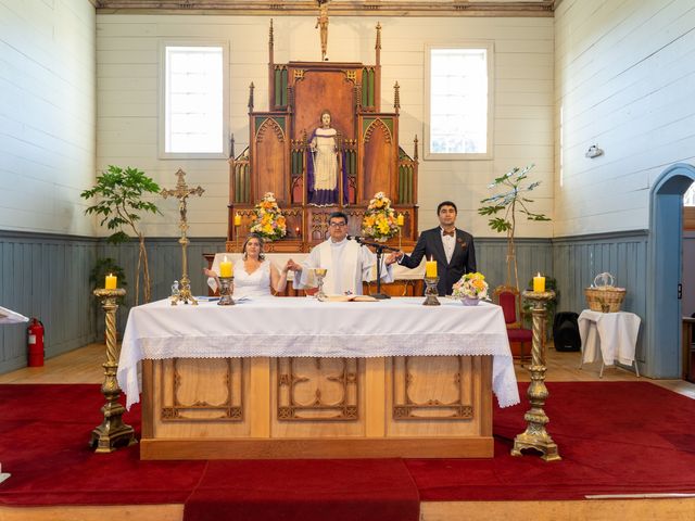 El matrimonio de Natalia y Felipe en Dalcahue, Chiloé 337